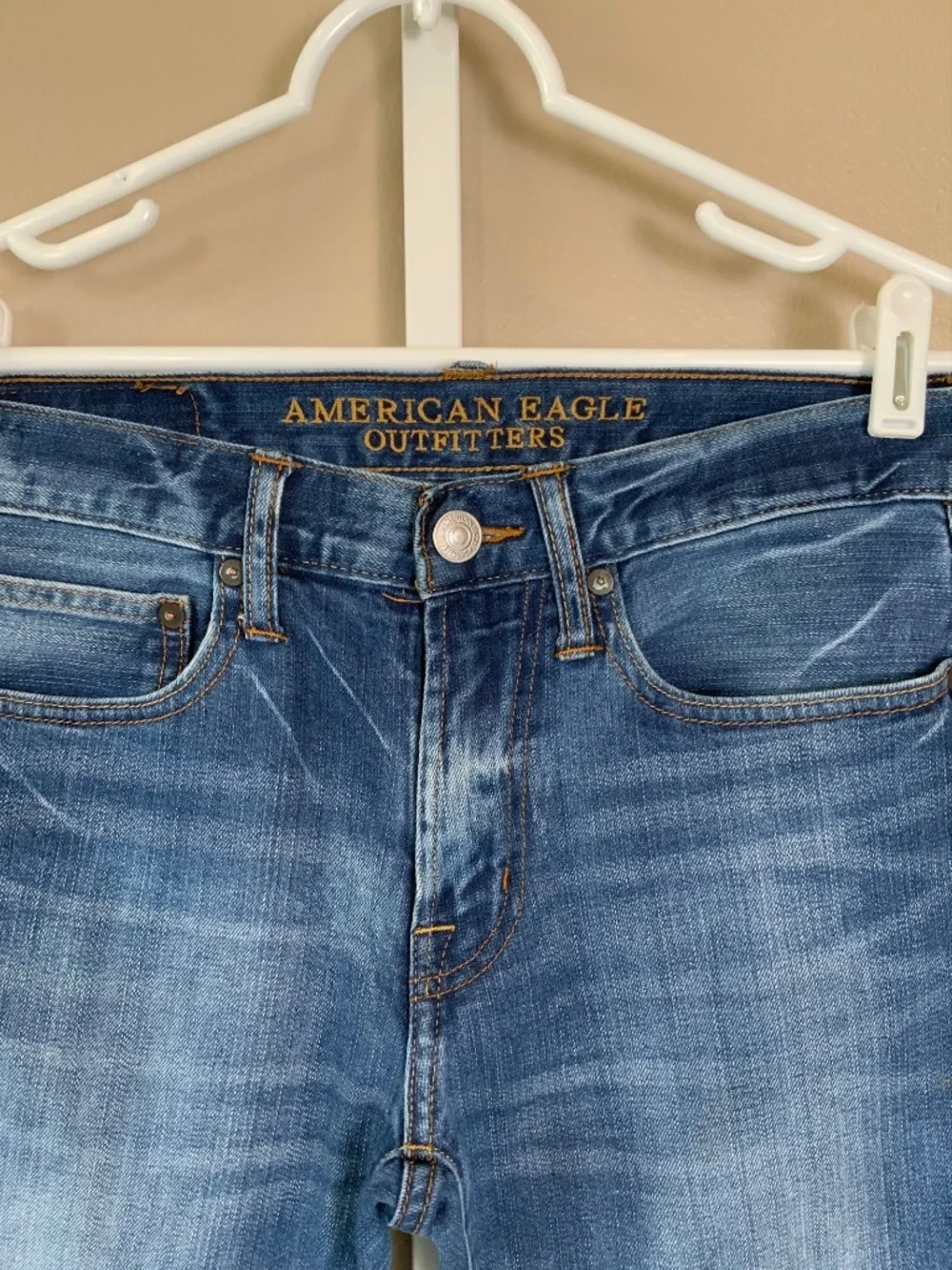 American Eagle Distressed Wash Slim Jeans